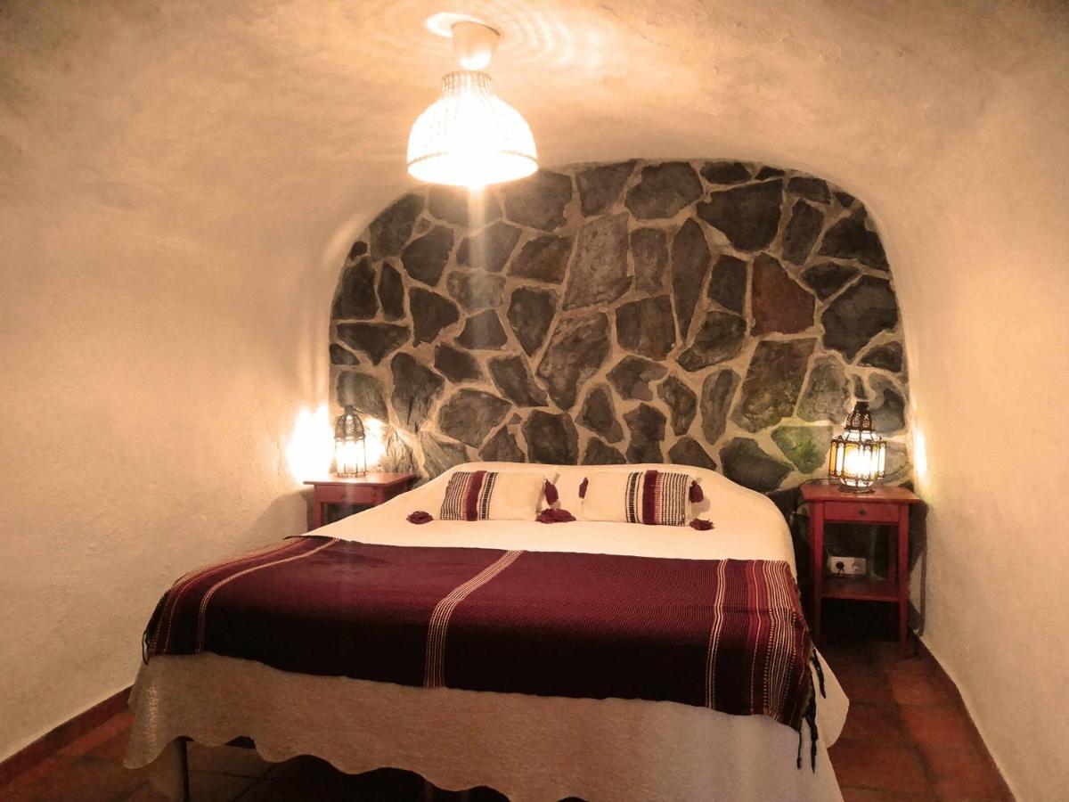 Pensjonat Cuevas Andalucia Baza Zewnętrze zdjęcie